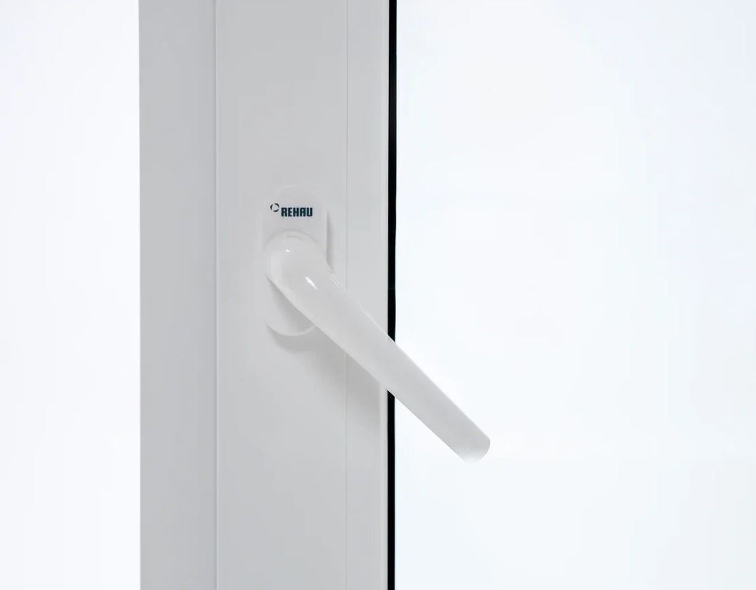Ручка оконная РЕХАУ IDEA для ПВХ окон и дверей, белая
