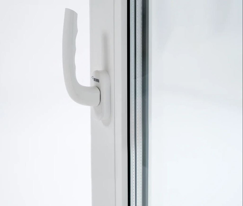 Ручка оконная РЕХАУ IDEA для ПВХ окон и дверей, белая